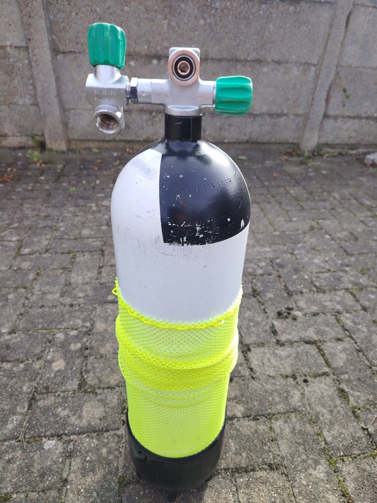 bouteille de plongée de 12 l de long, Enlèvement, Bouteille de plongée