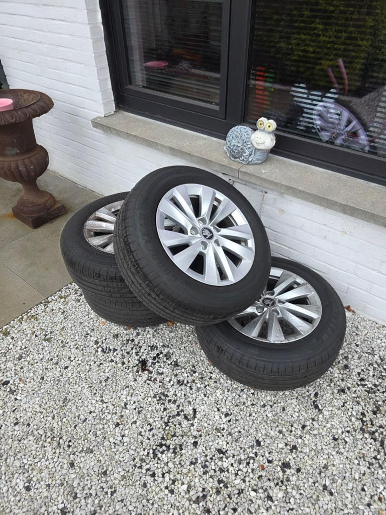 Nieuwe velg met band, Auto-onderdelen, Banden en Velgen, Band(en), Ophalen