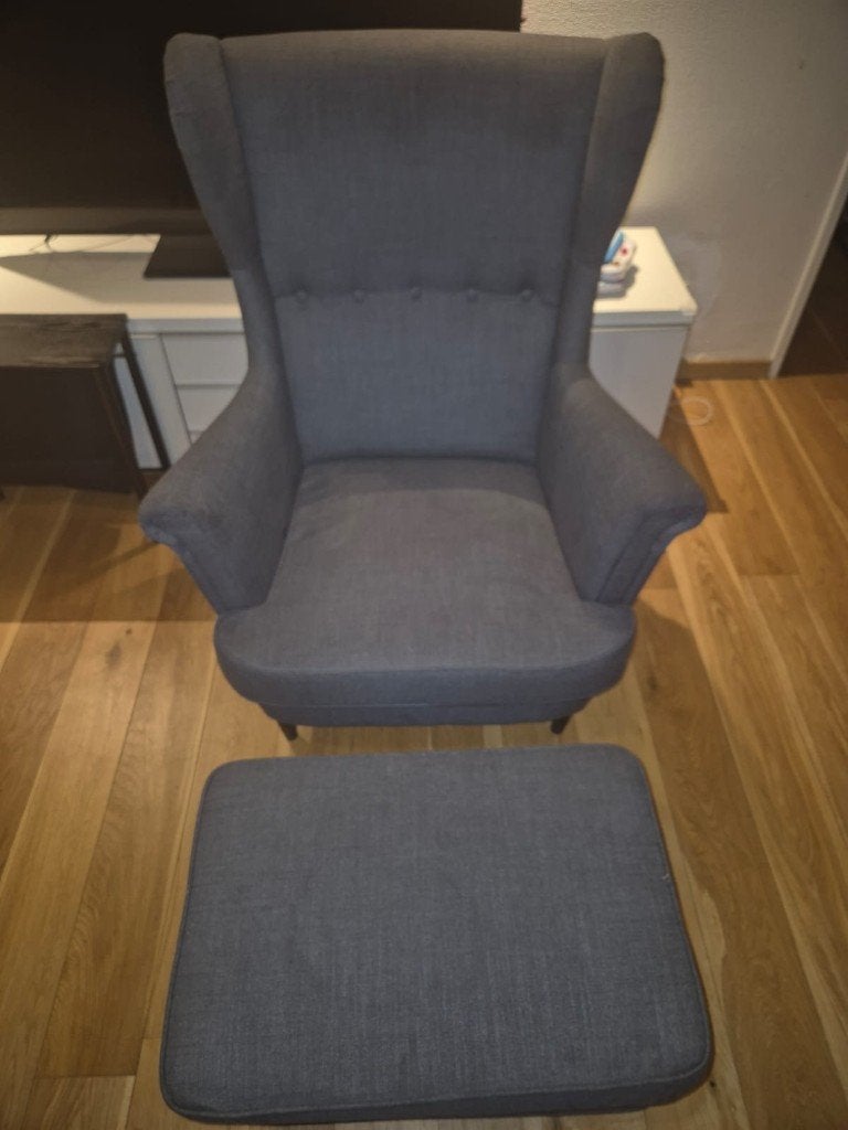 Fauteuil IKEA STRANDMON | Oorfauteuil IKEA STRANDMON, Ophalen, Hout, Classique, Traditionnel + confort moderne, Gebruikt