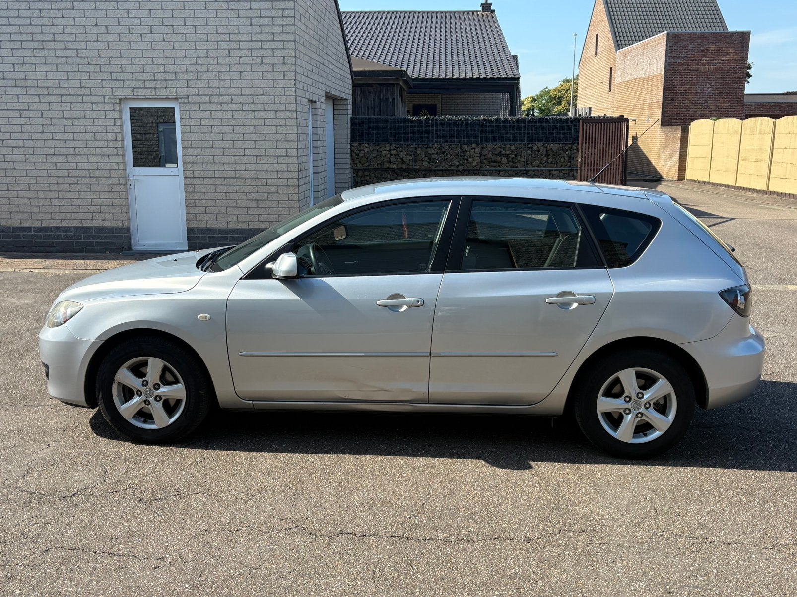 Mazda 3 1.6 Diesel – Airco – 209.000 km – Goed onderhouden, Auto's, https://public.car-pass.be/vhr/a72c03c0-d149-459b-a824-99586c865b29