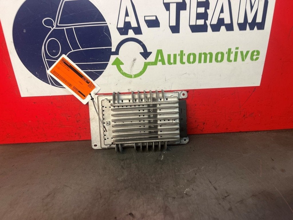 AUDIO VERSTERKER Audi A4 Cabrio (B7) (|8H0035223B|), Info@audi.de, Audi, Audi AG, Gebruikt