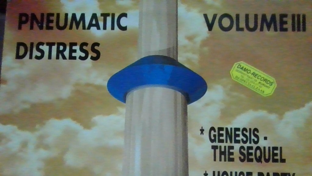 PREUMATIC DISTRESS " VOLUME 3 ", Cd's en Dvd's, Vinyl | Dance en House, Fotohoes, Techno of Trance, Ophalen of Verzenden, Zo goed als nieuw