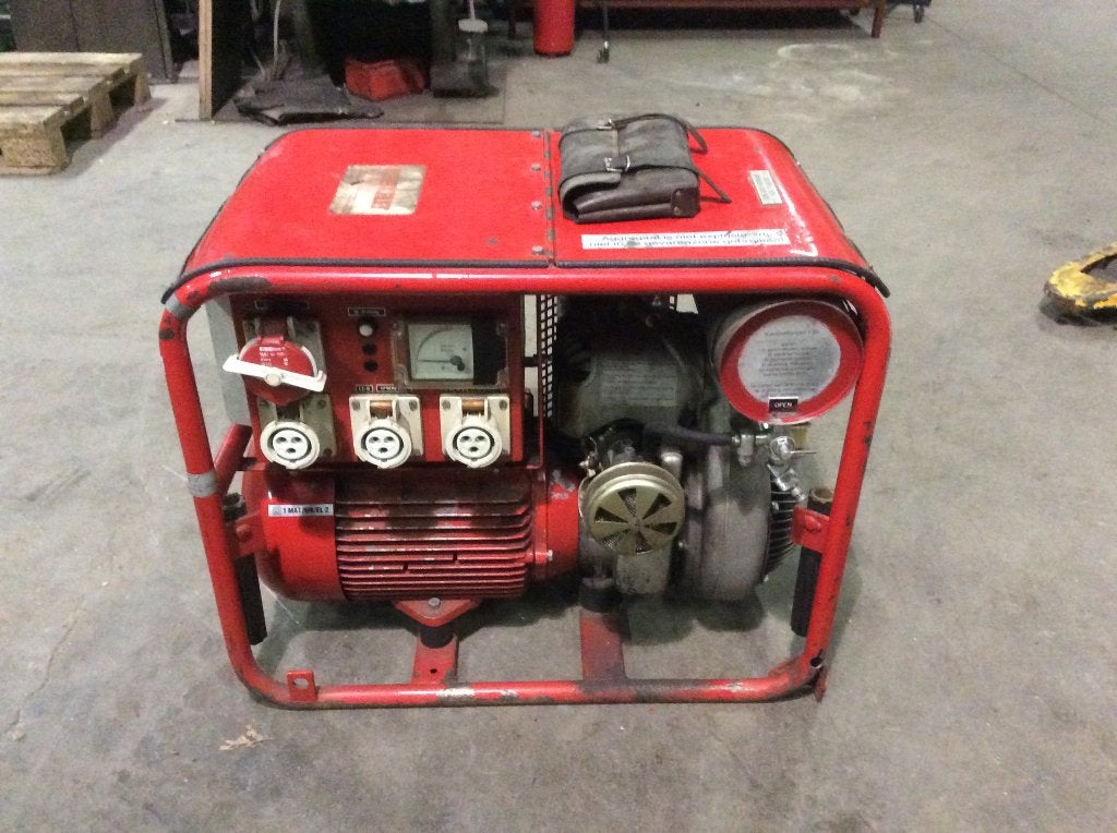 aggregaat / stroomgroep / generator 3 phase 380V 240V, Bricolage & Construction, Générateurs, Utilisé, Essence, 5 à 10 kVA, Enlèvement