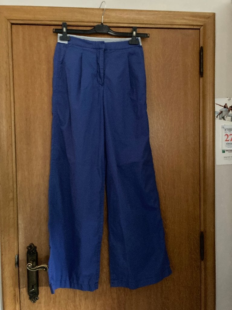 Blauwe lange broek met brede pijpen, CKS, small, Kleding | Dames, Blauw, Ophalen of Verzenden, Zo goed als nieuw, Maat 36 (S)