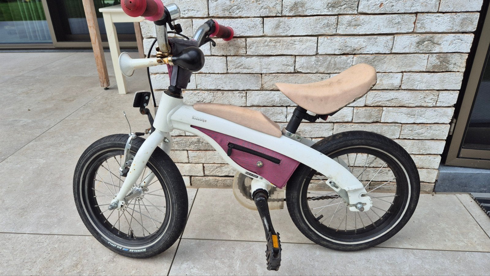 Kidsbike BMW., Fietsen en Brommers, Ophalen, Gebruikt, Velgrem, Minder dan 16 inch