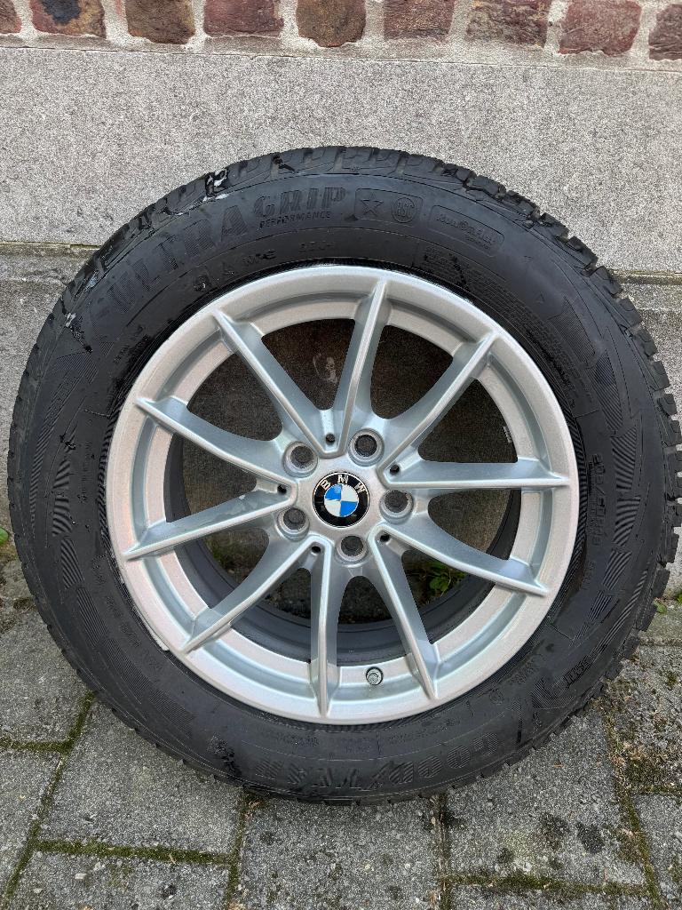 Originele BMW 16” velgenset met Goodyear M+S Banden, Ophalen, Zo goed als nieuw