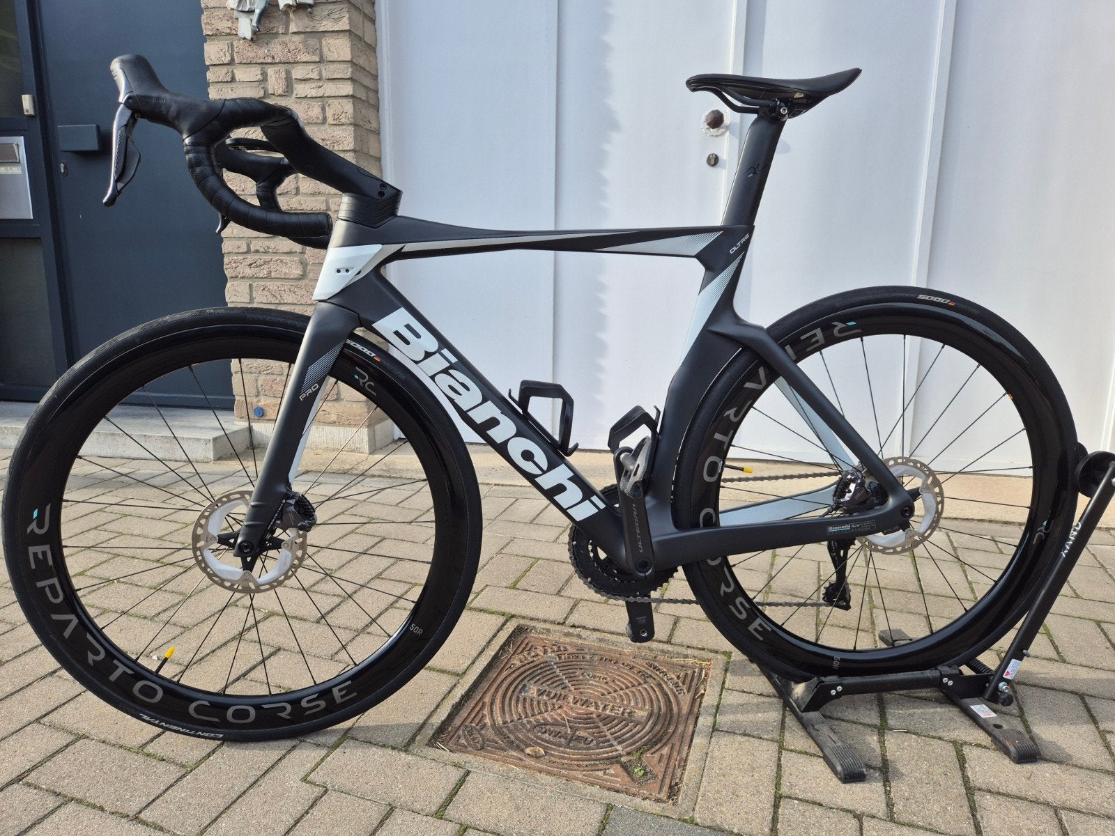 Bianci Oltre Pro, Gebruikt, Meer dan 20 versnellingen, Schijfrem, 53 tot 57 cm