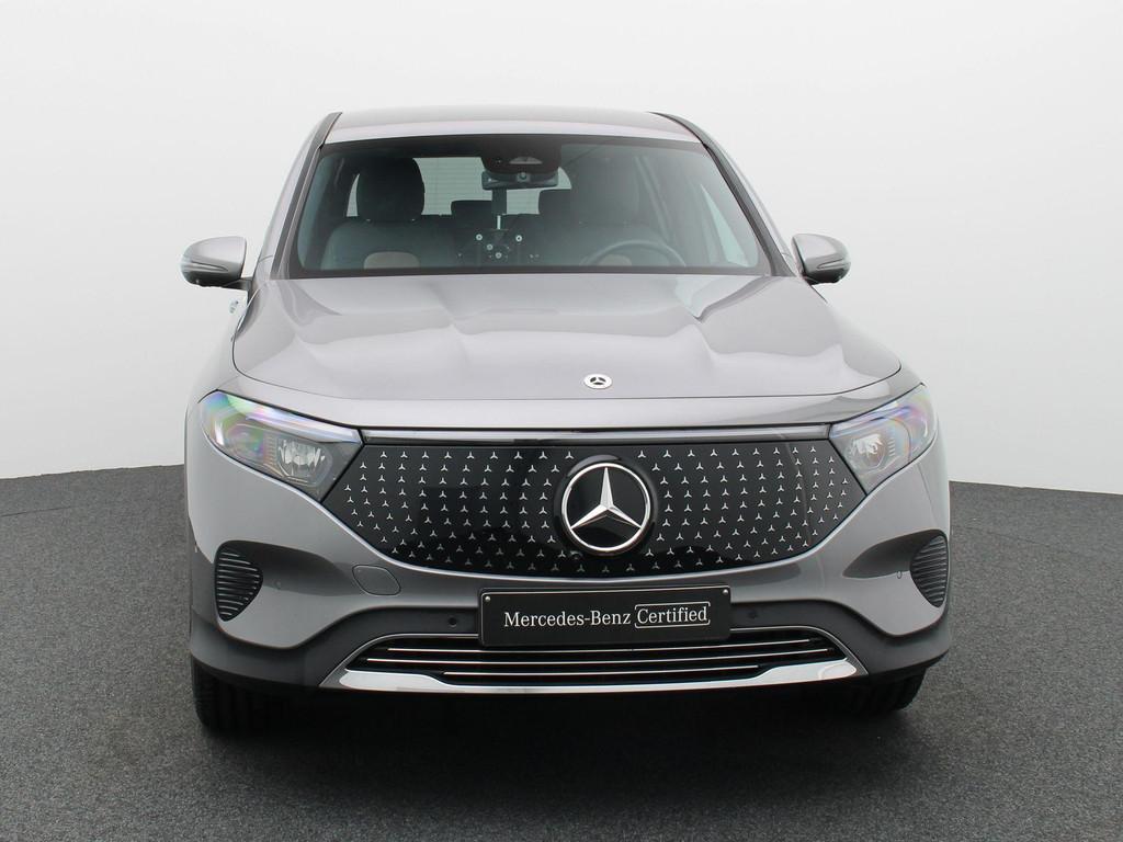 Mercedes-Benz EQB 300 Luxury Line 4Matic + CARPLAY + ELECTRI, Auto's, Automaat, Stof, 5 zetels, Regensensor