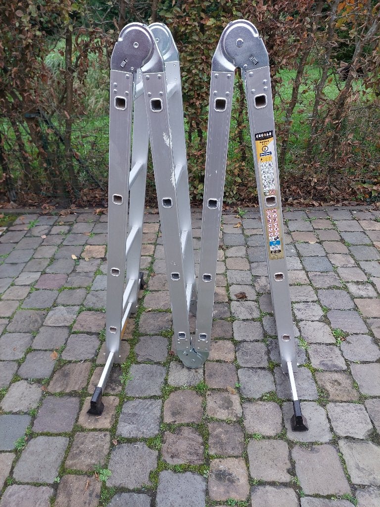 Vouwladder Escalo Multifold 2 in 1, Ophalen, Zo goed als nieuw, Ladder, Opvouwbaar of Inschuifbaar