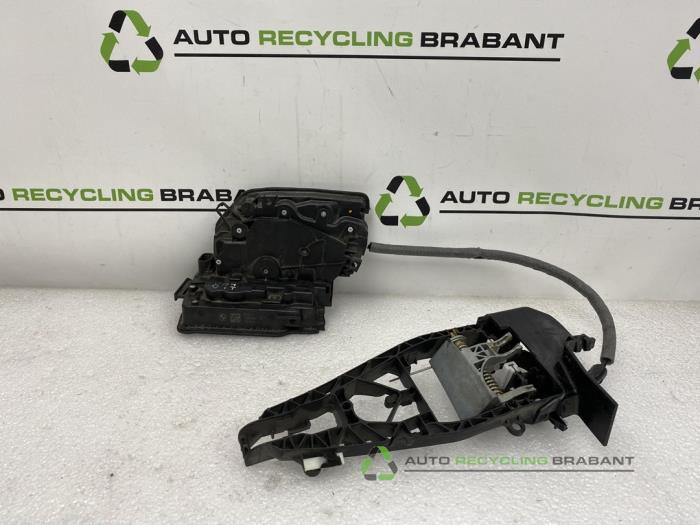 Deurslot Mechaniek 4Deurs rechts-voor van een BMW X5, Gebruikt, -, -, Ophalen of Verzenden