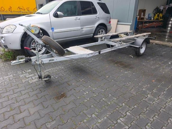Geremde jetski/boottrailer voor bootje van +- 4.5 mtr., Watersport en Boten, Ophalen