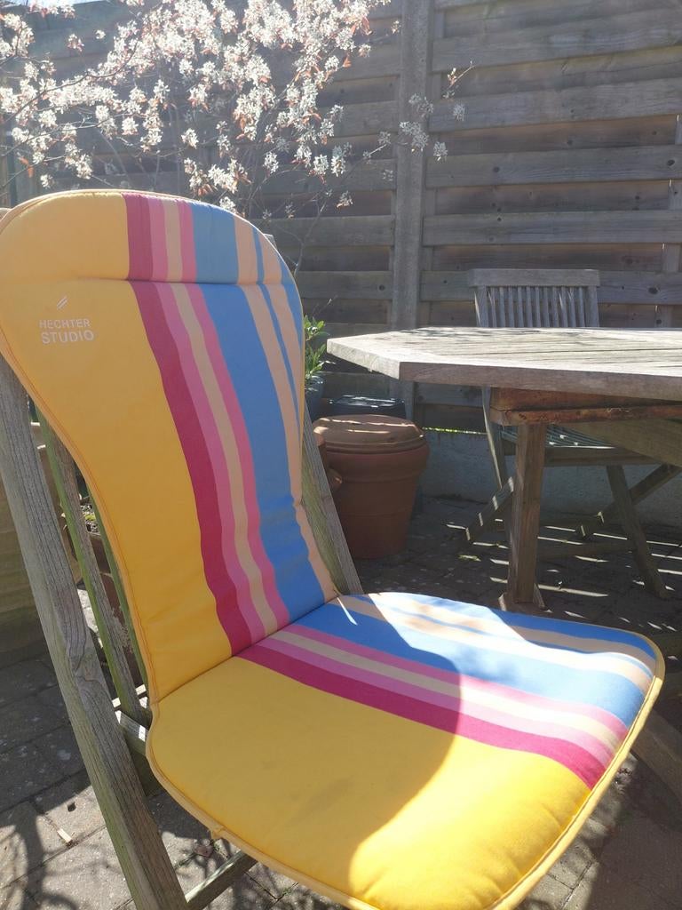 Set van 4 tuinkussens, Ophalen, Zo goed als nieuw