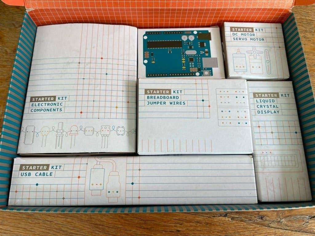 Arduino starterkit, Hobby en Vrije tijd, Elektronica-componenten, Ophalen, Zo goed als nieuw