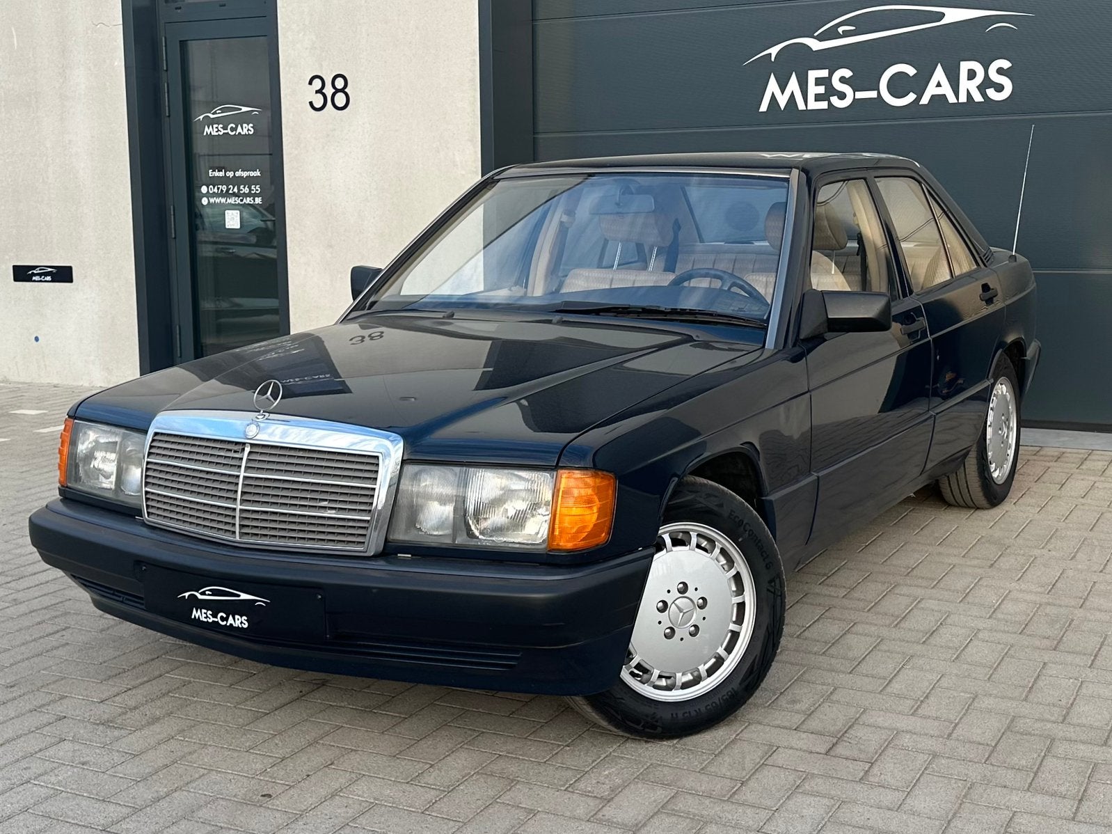 Mercedes-Benz 190 Diesel Oldimers 1990, Beige, Boîte manuelle, Entretenue par le concessionnaire, Tissu