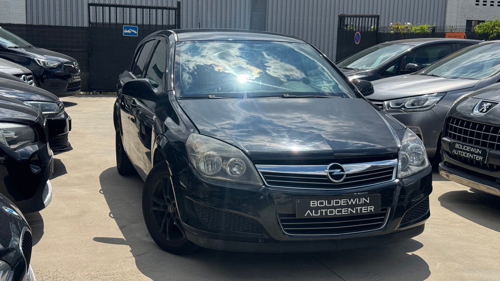 Opel Astra 1.6Benzine 2012 Beginnerswagen 183.xxxkm Gekeurd, Auto's, Voorwielaandrijving, https://public.car-pass.be/vhr/18927303-50c1-4ff9-b117-ff8d0a3d719c