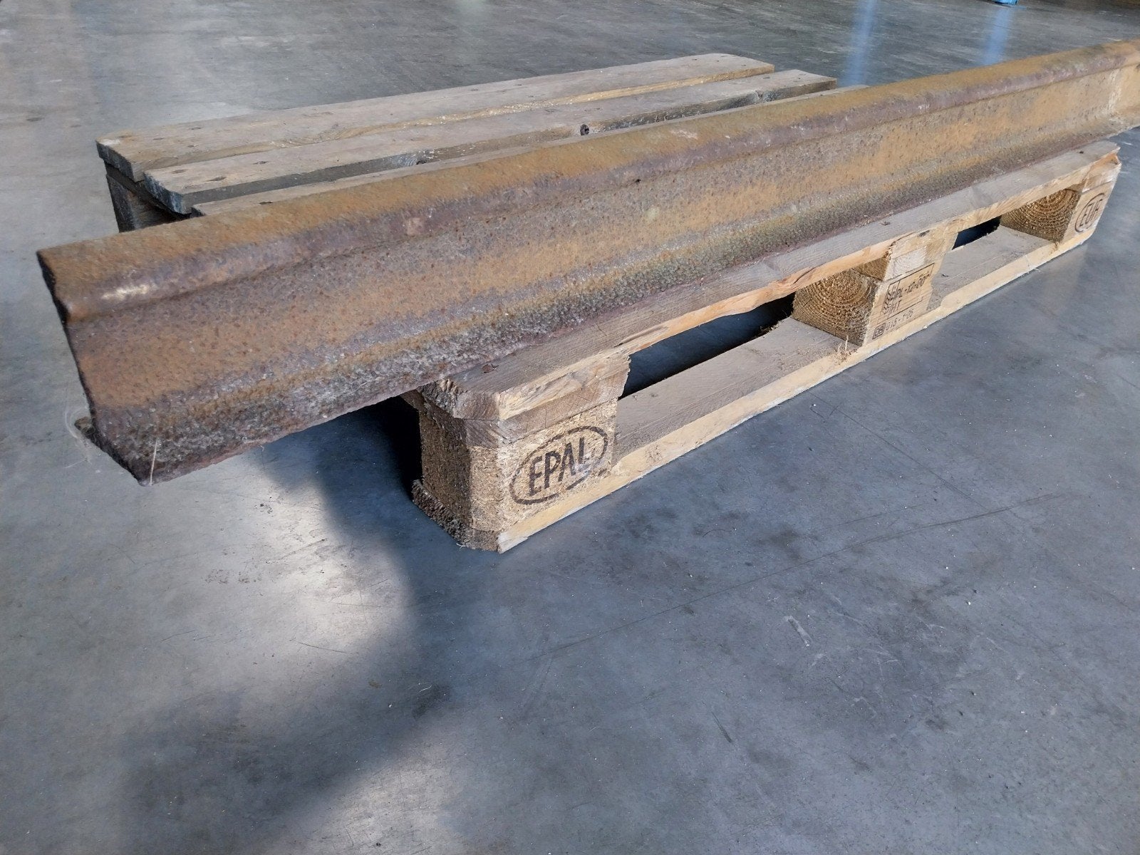 Stuk treinspoor / spoorrail 185 cm, Bricolage & Construction, Métaux, Enlèvement, Utilisé, Fer