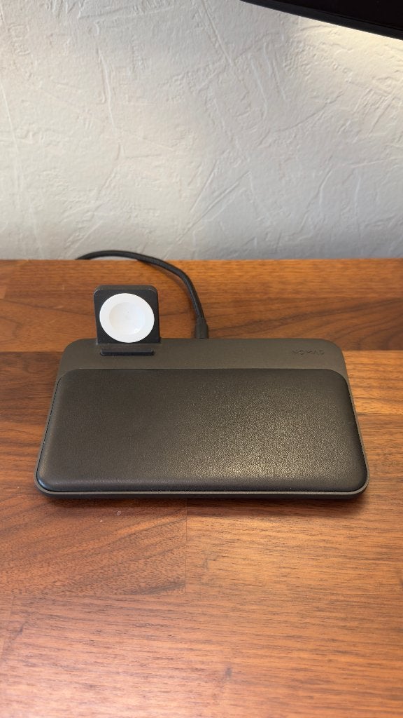 Nomad draadloze oplader met geïntegreerde Apple Watch-lader, Télécoms, Téléphonie mobile | Chargeurs pour téléphone, Apple, Autres marques
