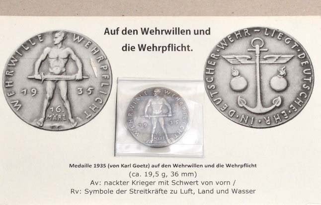Conscription Allemagne 1935, pièce + photos, Collections, Enlèvement ou Envoi, Autres, Emblème ou Badge