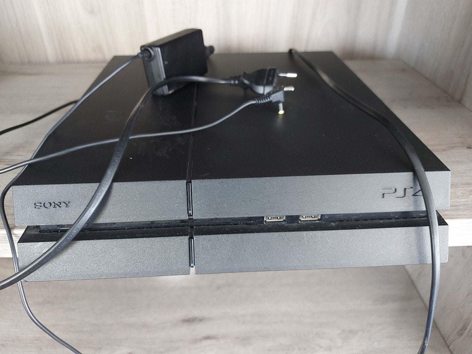Playstation 4 incl 2 controlers, oplaadstation en games., Games en Spelcomputers, Games | Sony PlayStation 4, Ophalen