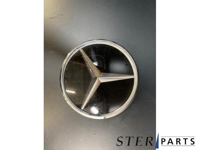 Ster van een Mercedes CLS-Klasse, Auto-onderdelen, Carrosserie, Mercedes-Benz, Gebruikt, 3 maanden garantie, Ophalen of Verzenden