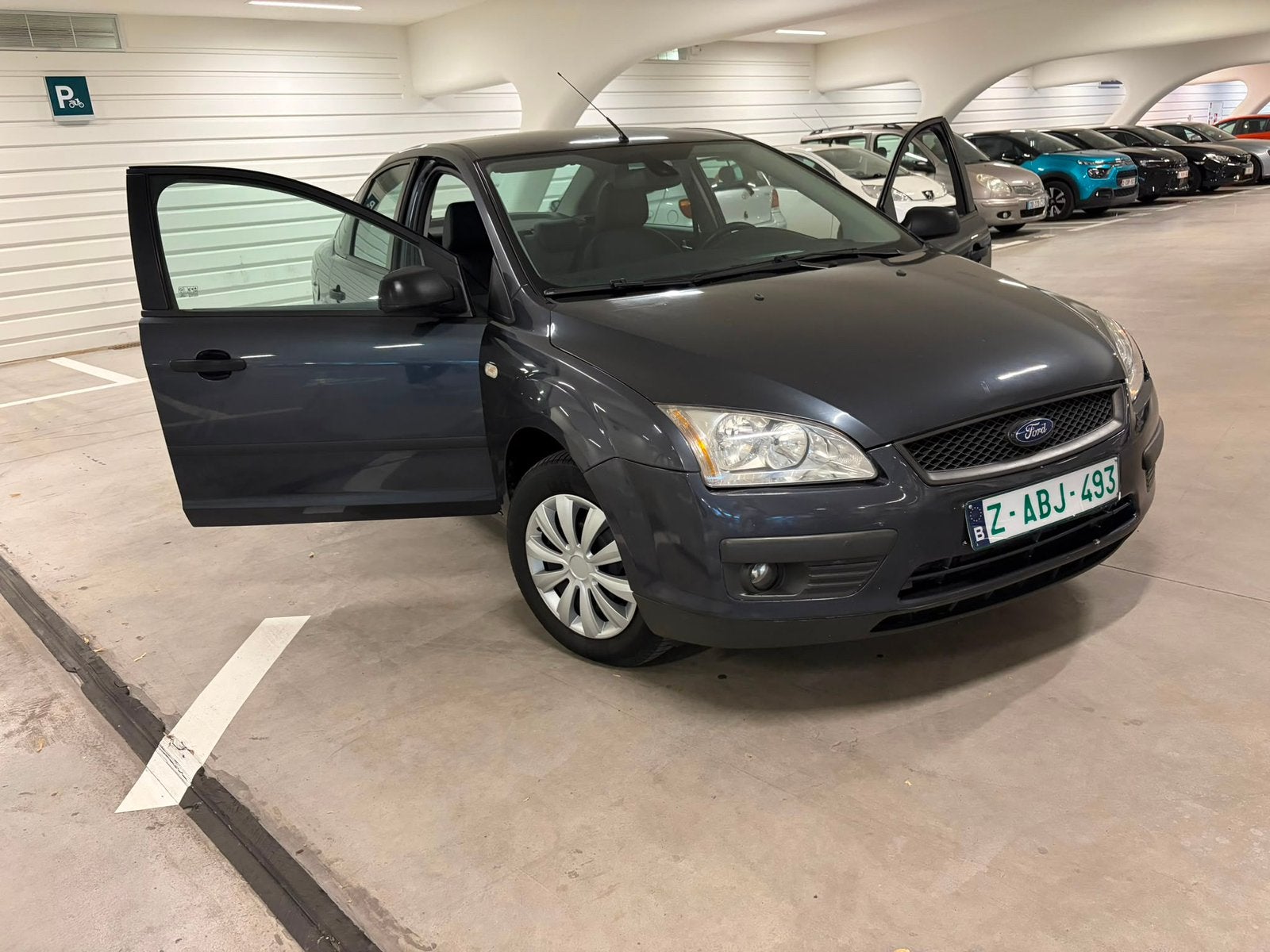 Ford Focus Automaat, Auto's, 1596 cc, Stof, 4 cilinders, 180 g/km
