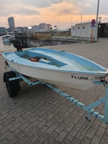 mooi leuk vaarbootje met trailer, Sports nautiques & Bateaux, Speedboat, Enlèvement