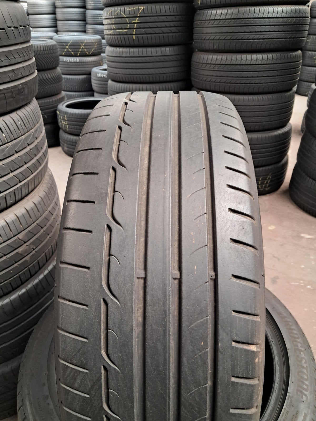 22545r19 225 45 r19 225/45/19 dunlop Pirelli avec montage es, Autos : Pièces & Accessoires, Enlèvement ou Envoi