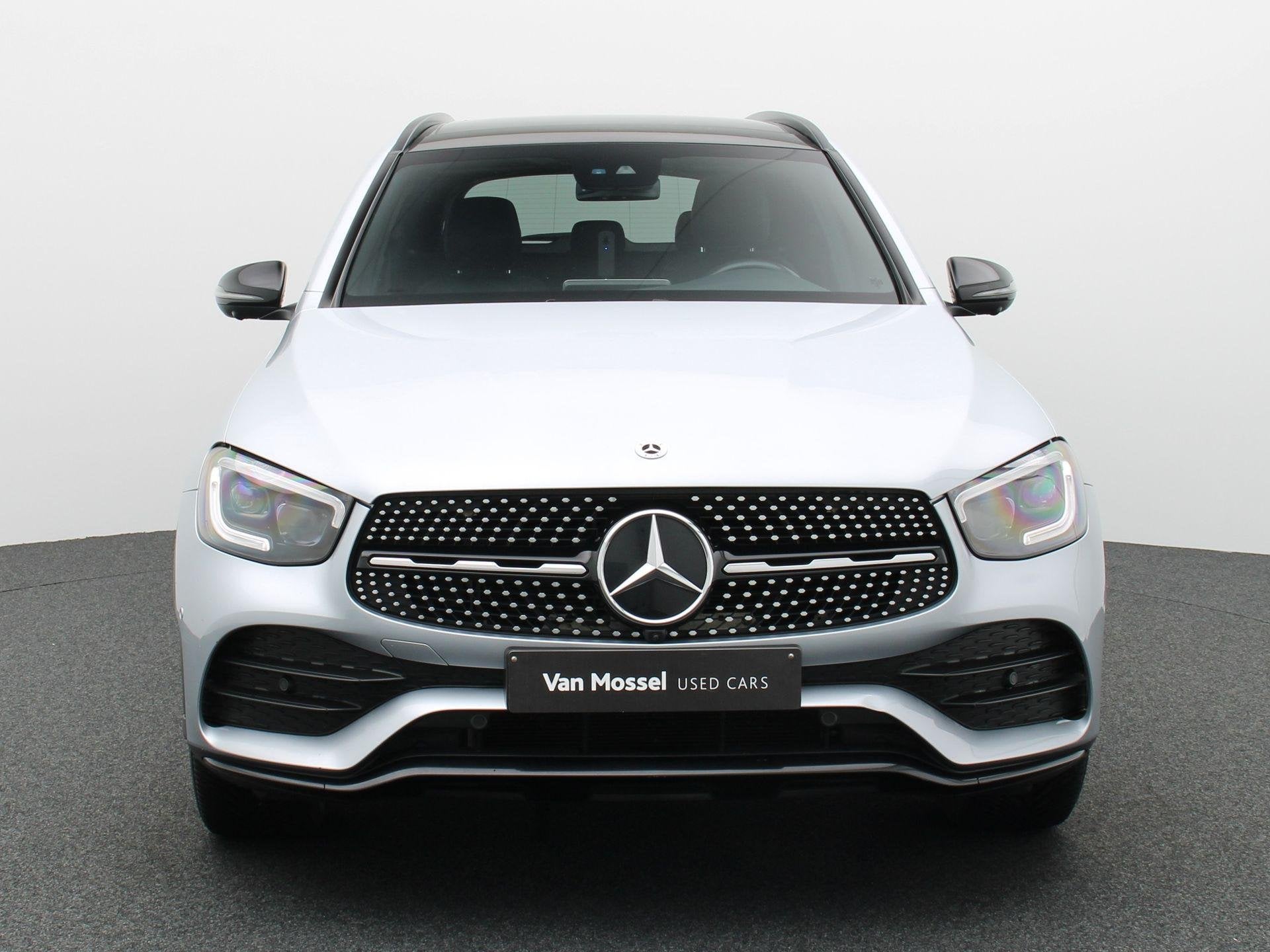 Mercedes-Benz GLC 200 d AMG LINE + CARPLAY + BURMESTER + PAN, Auto's, Automaat, Gebruikt, 2500 kg, 120 kW