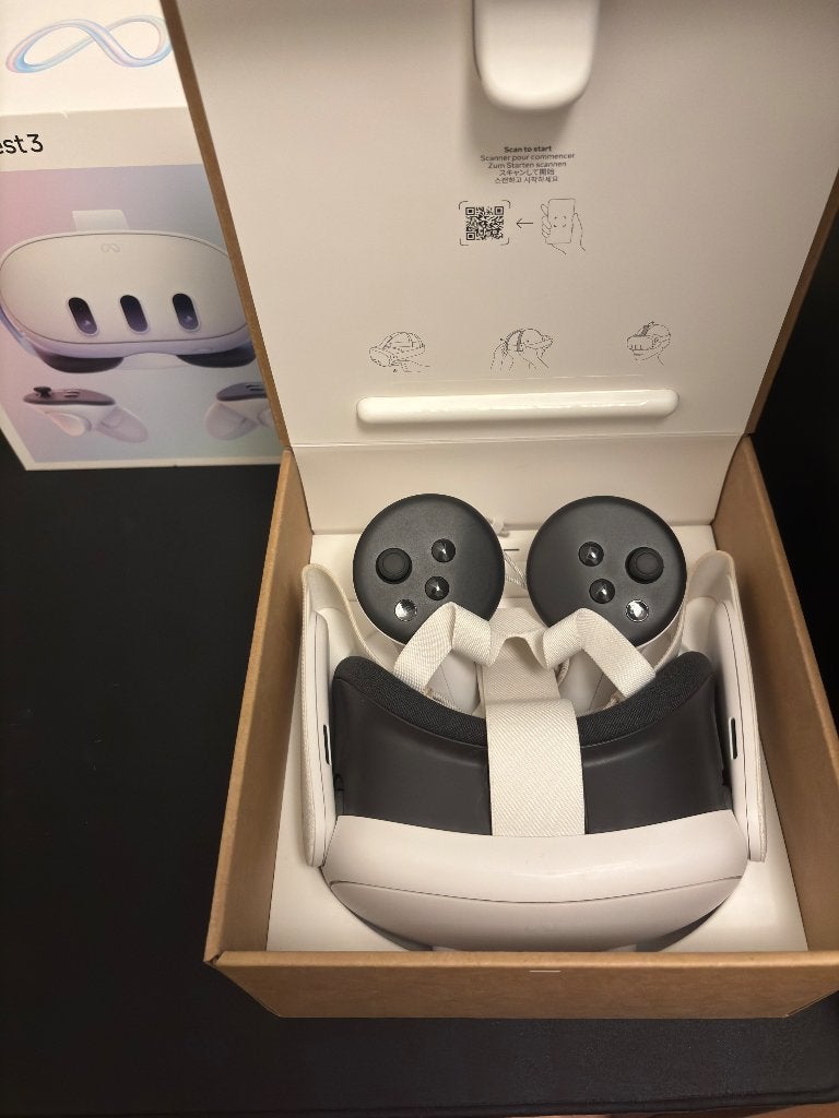 Meta Quest 3 (128 GB), Games en Spelcomputers, Virtual Reality, Ophalen, Zo goed als nieuw, VR-bril, Overige platformen