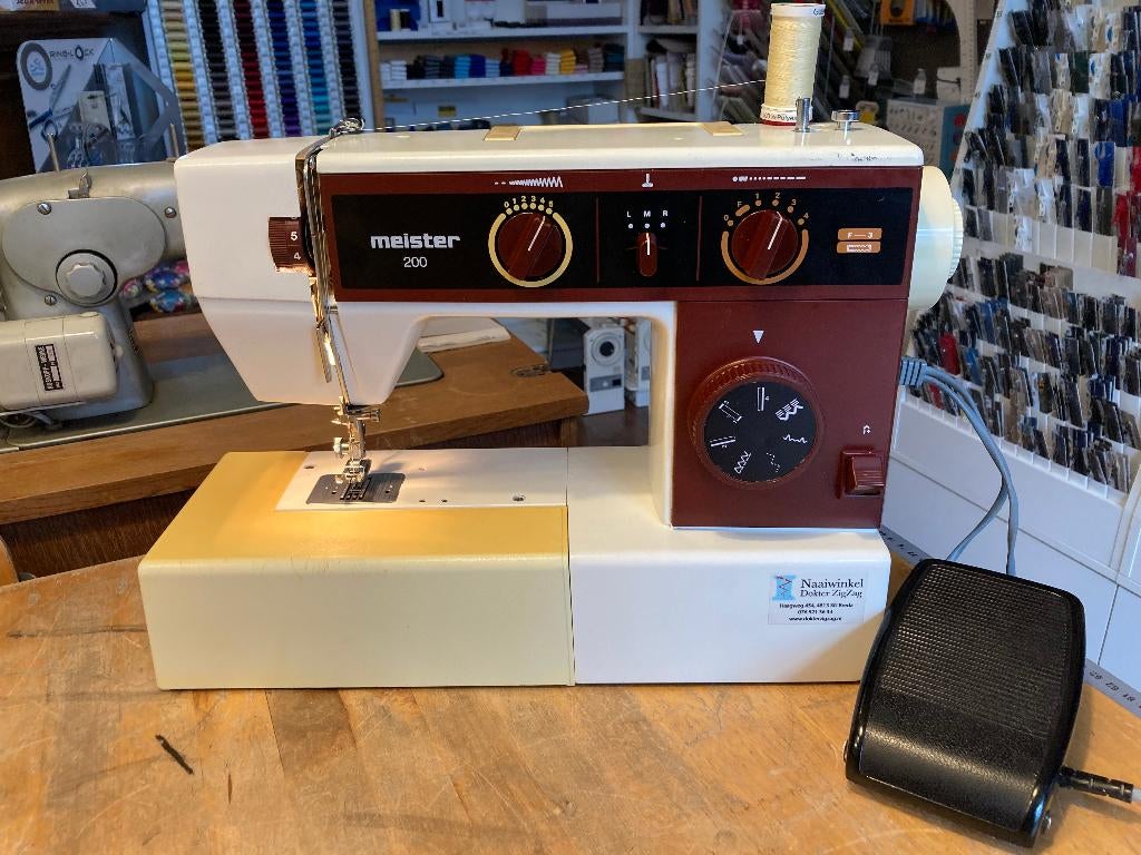 Meister 200 naaimachine - Ideaal voor verstelwerk!, Enlèvement ou Envoi, Utilisé, Machine à coudre, Husqvarna
