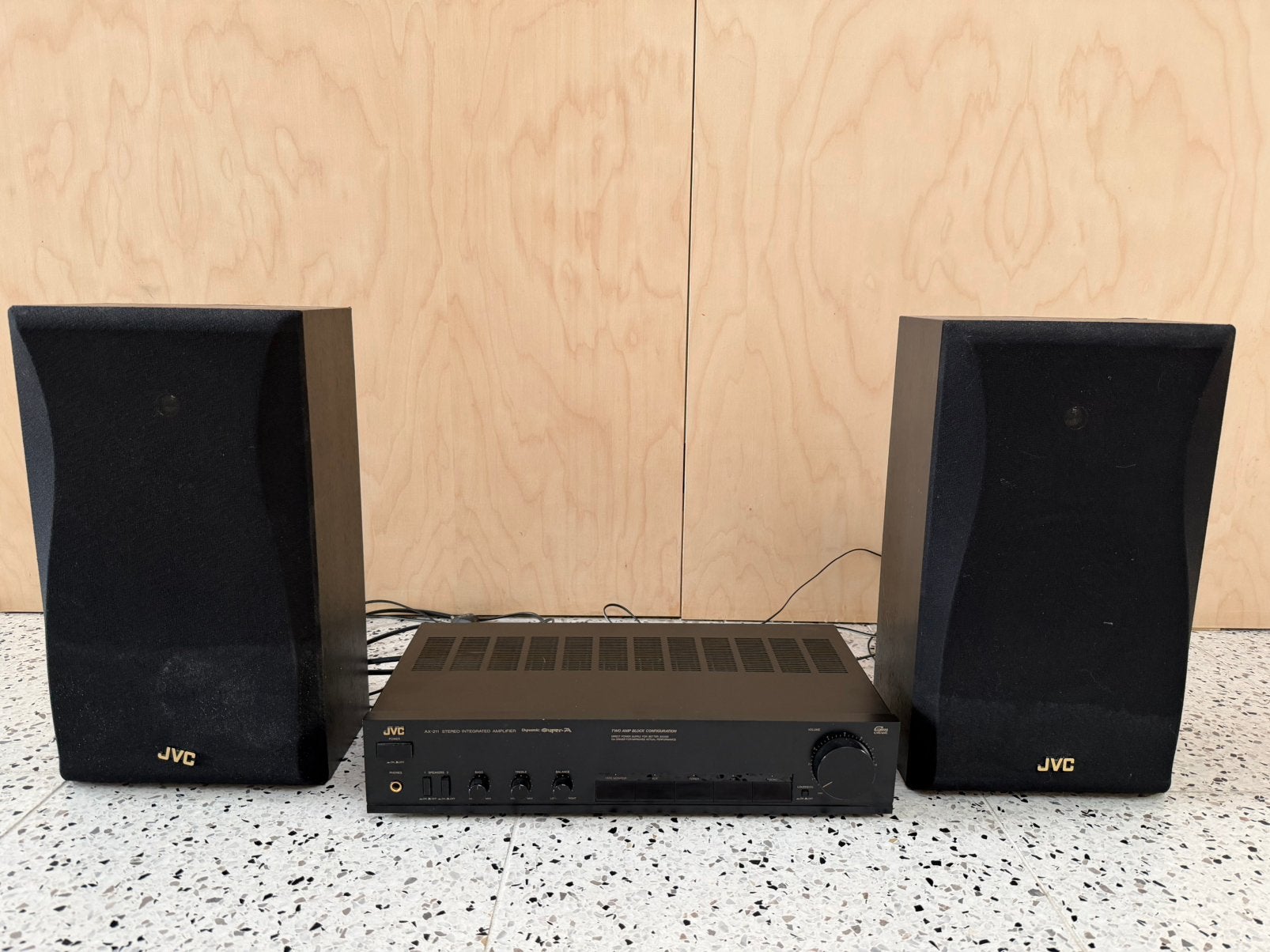 JVC AX-211 versterker met bijhorende speakers, Audio, Tv en Foto, Ophalen, Gebruikt, JVC, Minder dan 60 watt
