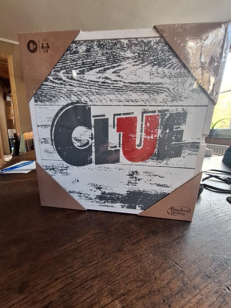 CLUEDO VERSION LUXE   neuf scellé d'usine en italien, Enlèvement ou Envoi, Neuf, Hasbro