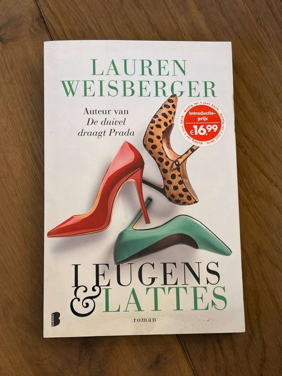 Lauren Weisberger - Leugens & Lattes, Enlèvement ou Envoi, Comme neuf