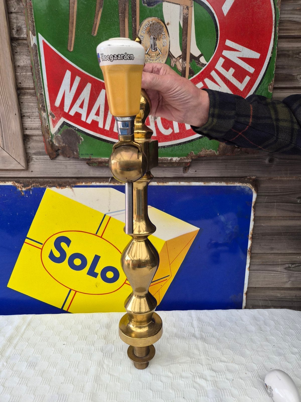 KoperenTapkraan  hoegaarden, Ophalen