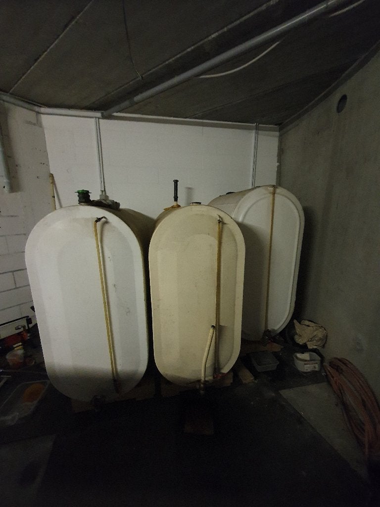 3 Dieseltanks inclusief pomp, Ophalen, Gebruikt