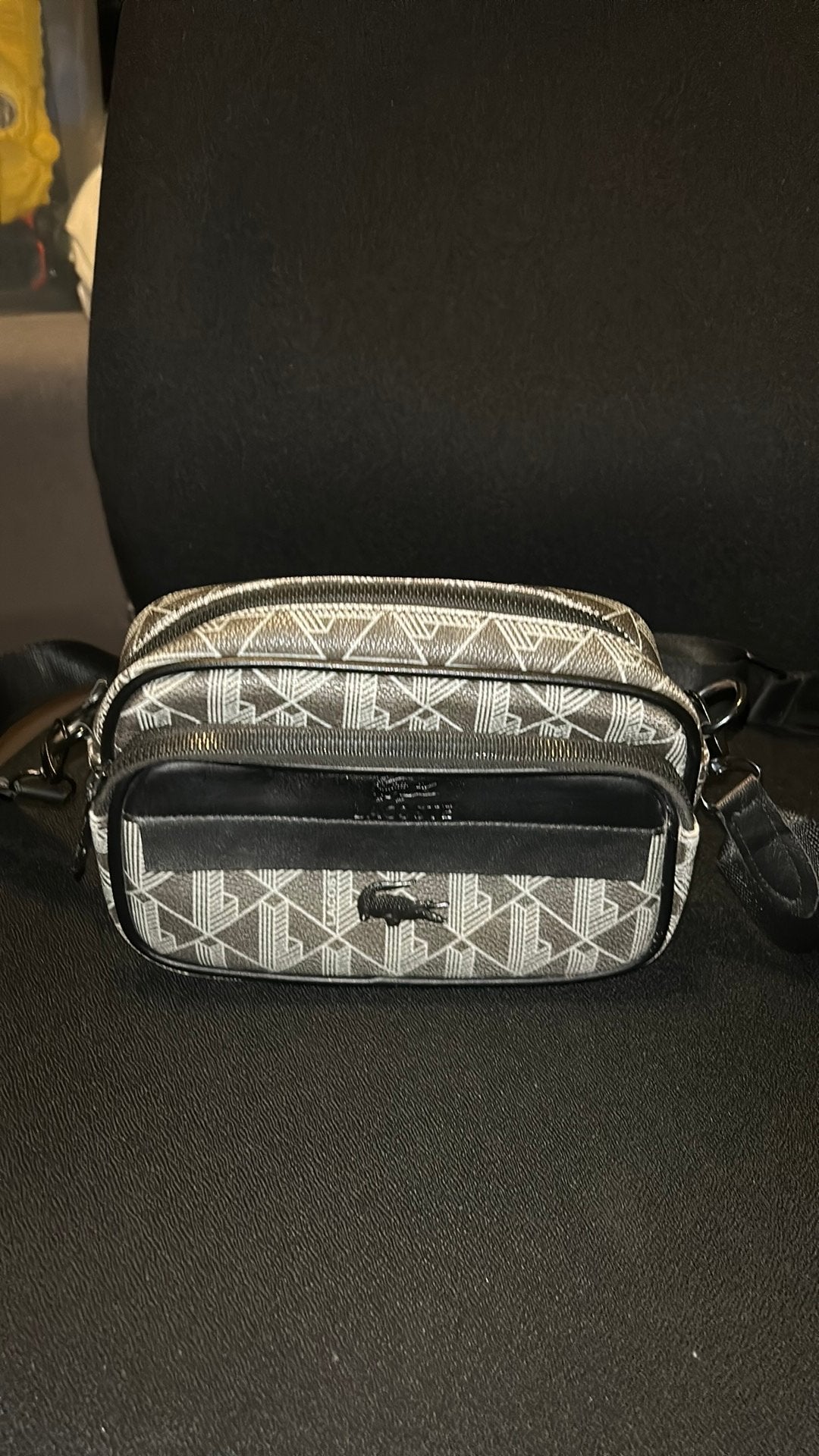 Lacoste tas, Ophalen, Zo goed als nieuw, Grijs