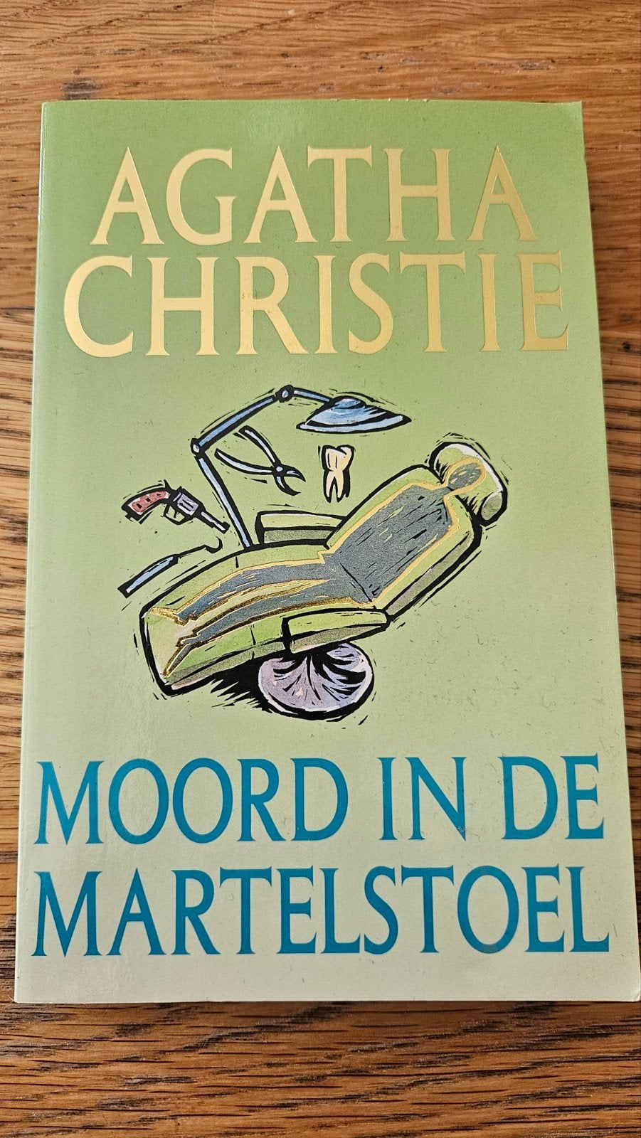 Agatha Christie - Moord in de martelstoel, Ophalen, Agatha Christie