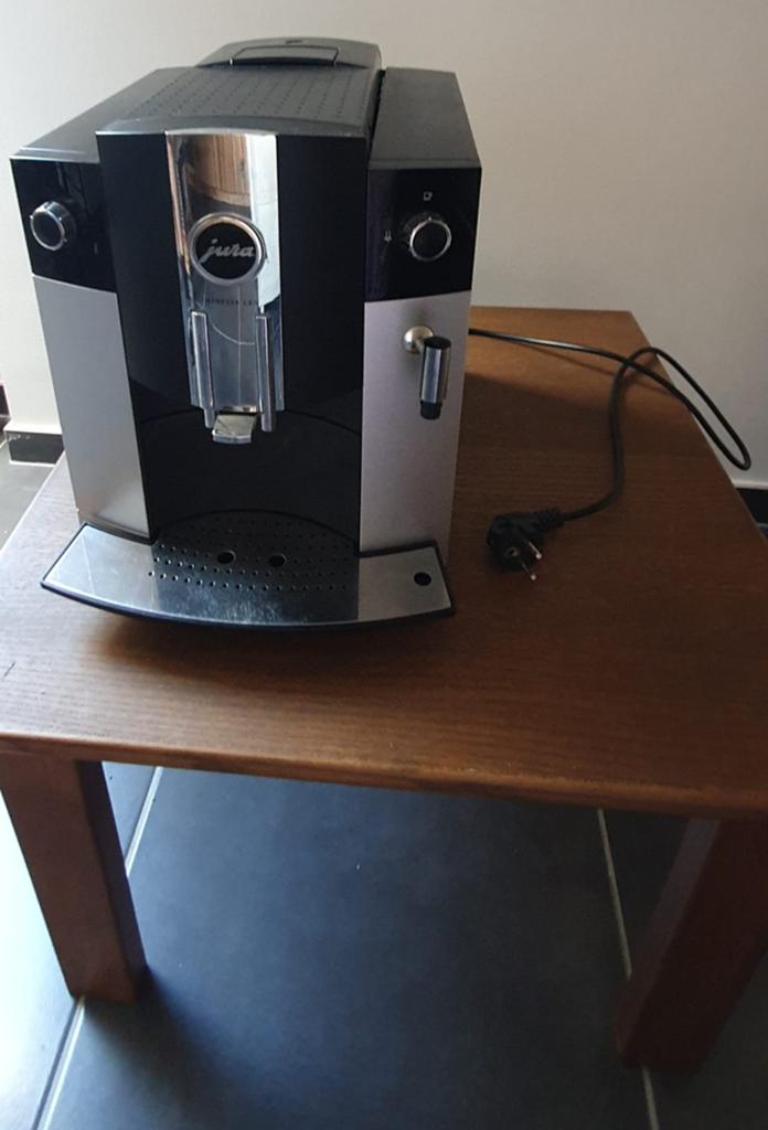 Koffiemachine/espressomachine Jura IMPRESSA C65, Ophalen, Koffiemachine, Koffiebonen, Zo goed als nieuw
