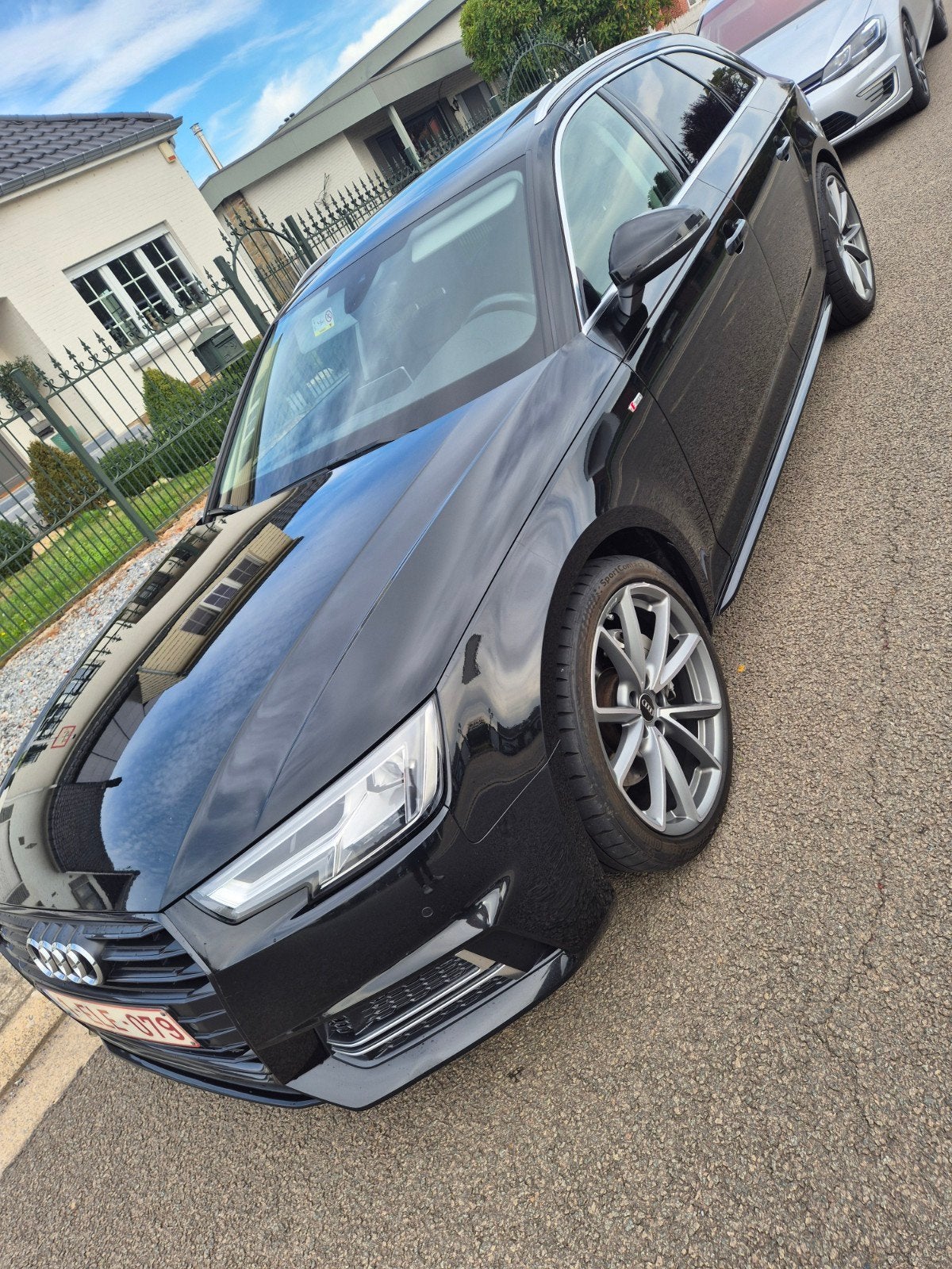 Audi A4 2.0 TDI Quattro, Autos, Cuir, Ordinateur de bord, Euro 6, Carnet d'entretien