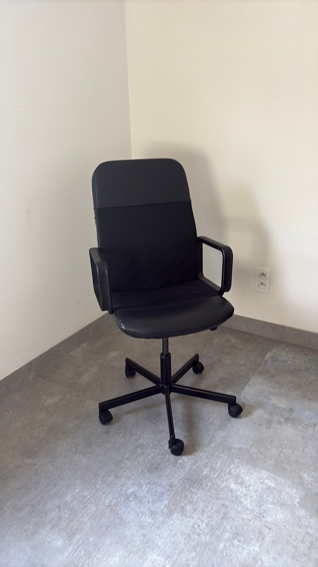 Bureaustoel ikea, Maison & Meubles, Chaises de bureau, Comme neuf, Enlèvement, Chaise de bureau, Ergonomique