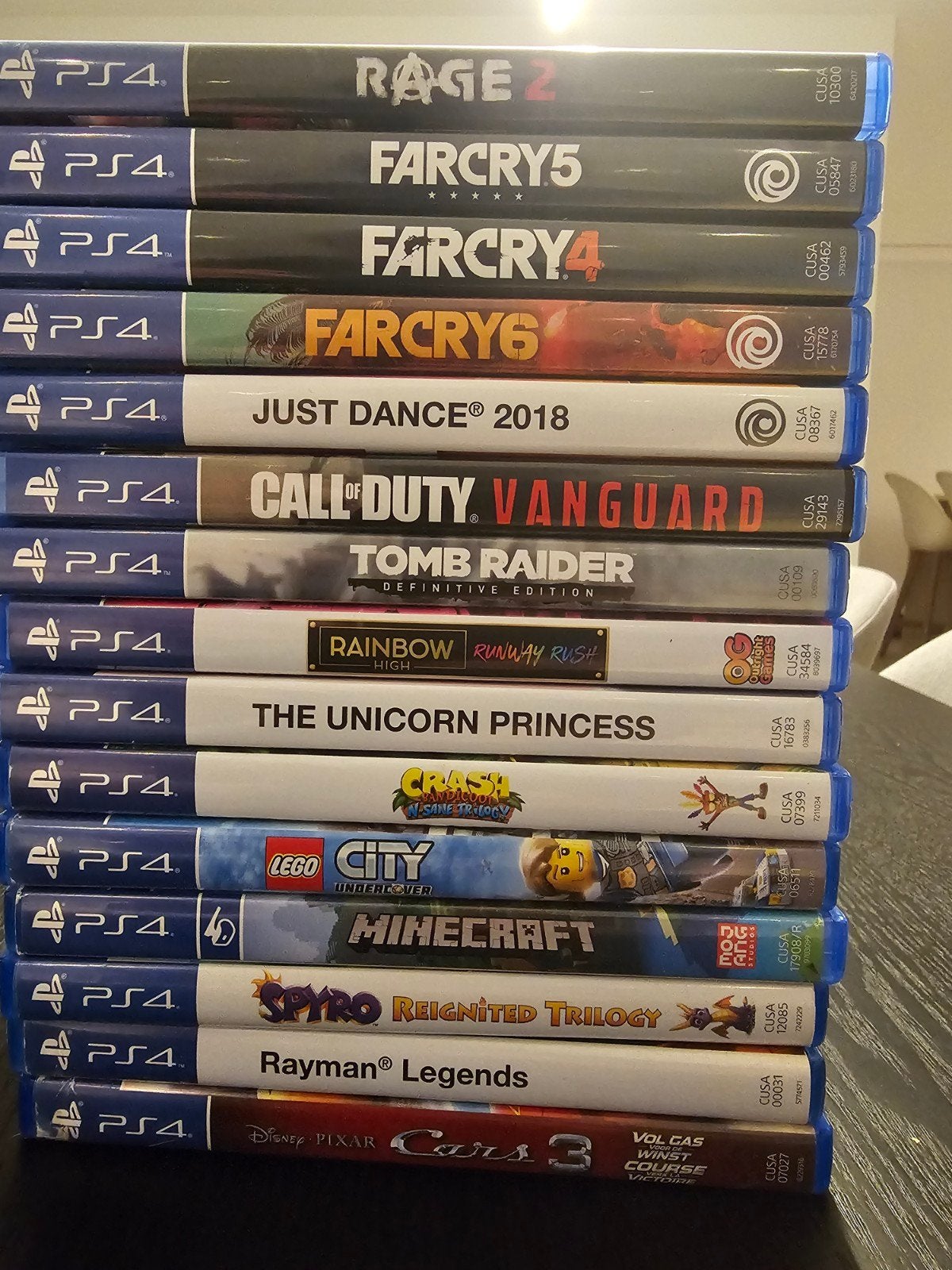 playstation 4 compleet met 2 controllers en 15 games, Games en Spelcomputers, Ophalen of Verzenden