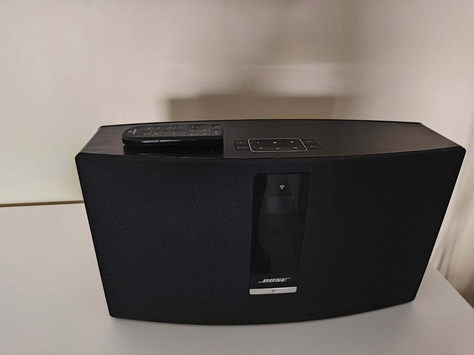 Bose bluetooth luidspreker, Audio, Tv en Foto, Luidsprekerboxen, Ophalen, Slimme speaker, Zo goed als nieuw, 60 tot 120 watt