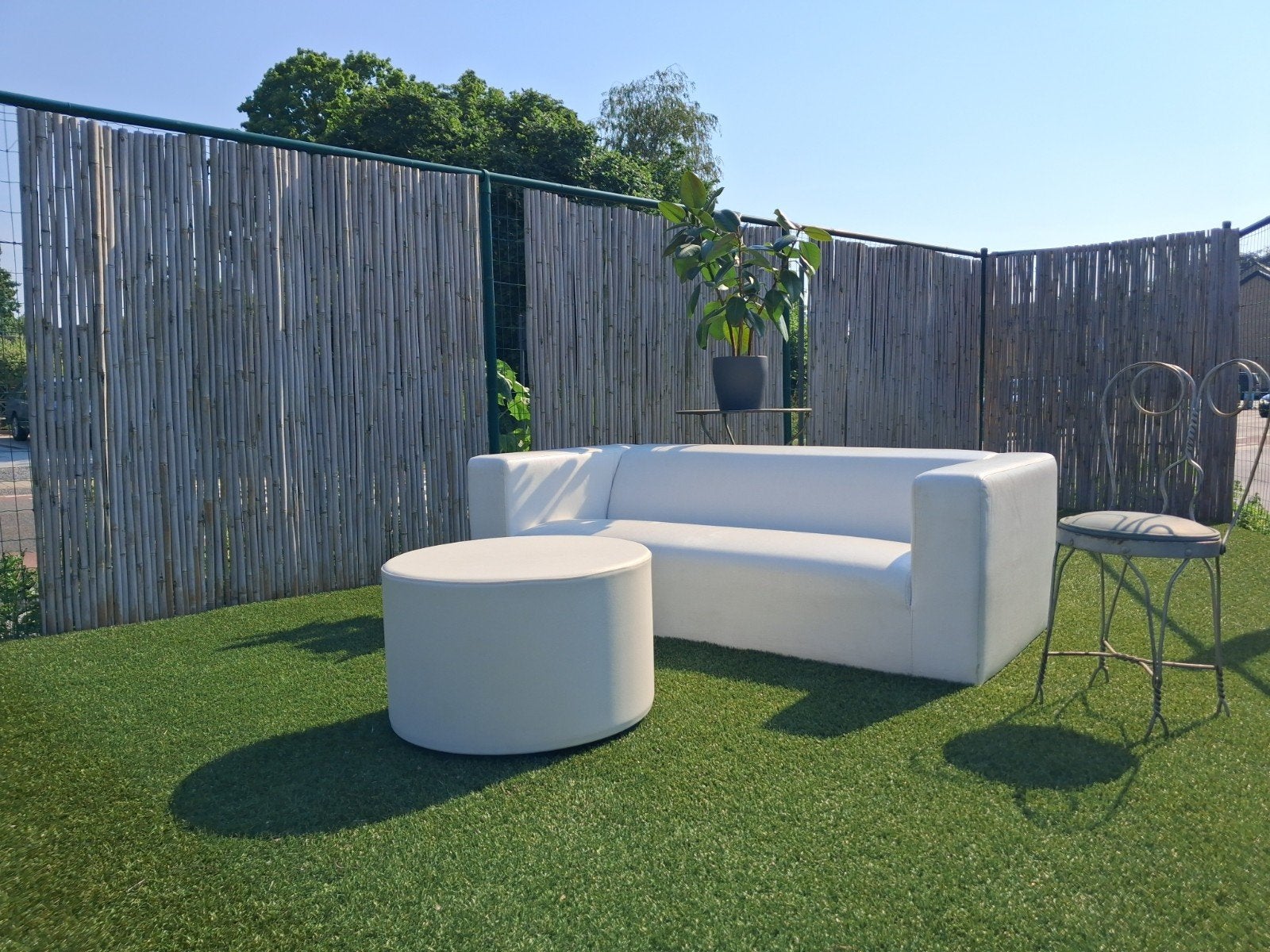 Lounge, Ophalen