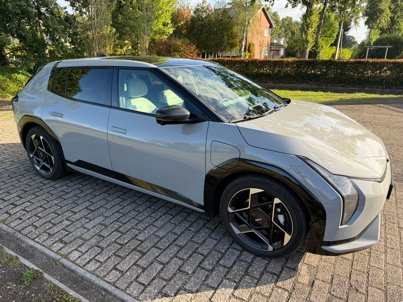 Kia EV4 GT-Line 81.4 kWh Drive Wise Pack  + Open dak, Auto's, Parkeerassistent, Berline, 5 deurs, Dealer onderhouden
