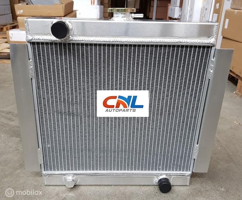 Radiateur Ford Escort Mk1 Mk2 RS2000 1968-1980 manual, Neuf, Enlèvement ou Envoi