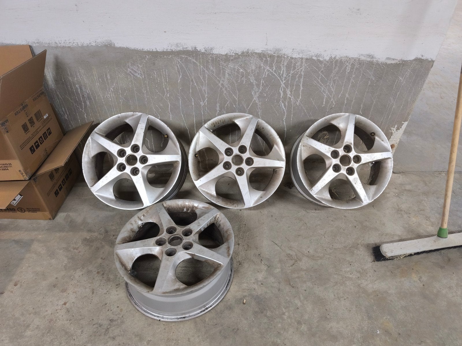 Kia velgen 17 inch, Auto-onderdelen, Ophalen, 17 inch, Velg(en)