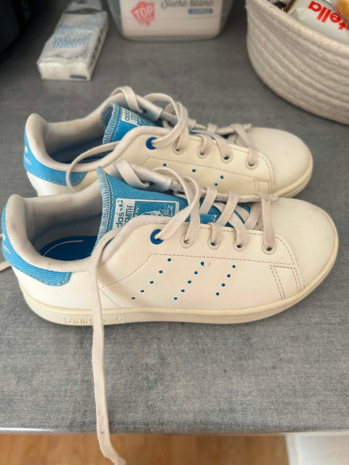 Adidas Stan Smith emmer, Ophalen of Verzenden, Zo goed als nieuw