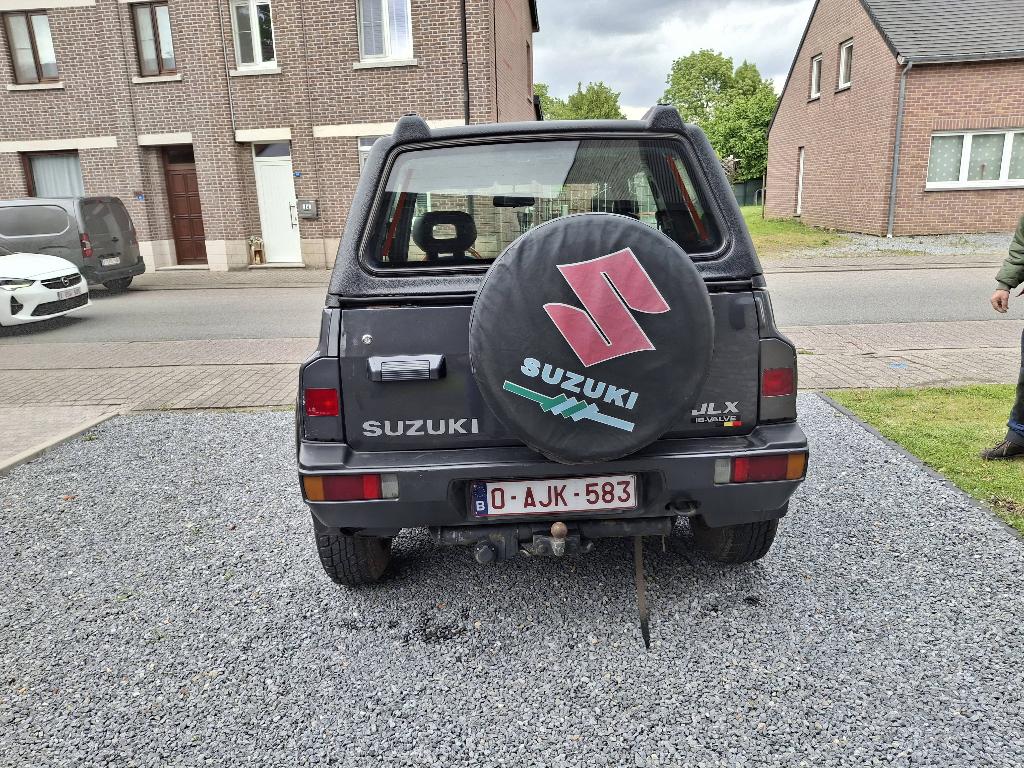 Suzuki vitara 4x4, Autos, Suzuki, Particulier, Vitara, 4x4, Essence, Cabriolet, 3 portes, Boîte manuelle, Noir