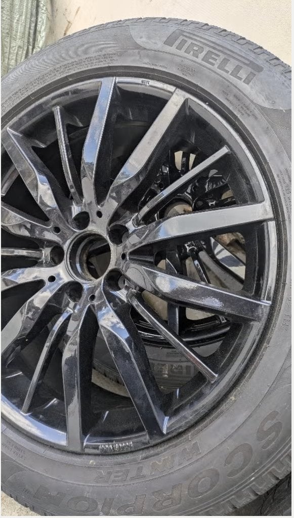 Jantes comme neuves avec pneus Pirelli Scorpions 235/55 R19, Autos : Pièces & Accessoires, Neuf, Pneus hiver, Pneu(s), 19 pouces