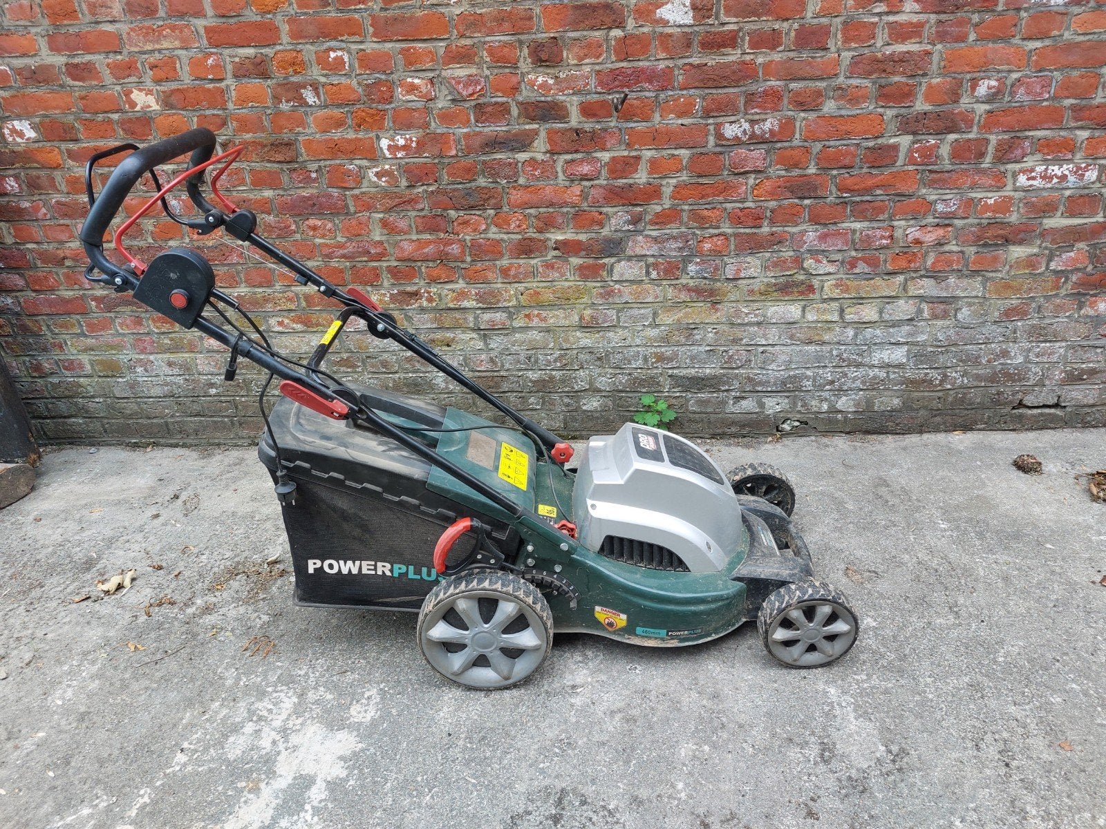 Tondeuse électrique, Jardin & Terrasse, Tondeuses à gazon, Fonction de mulching, Tondeuse rotative, 40 à 49 cm, Enlèvement